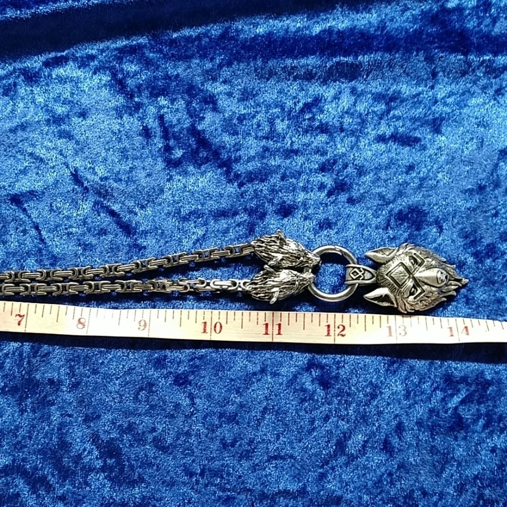 Versatile Nordic Viking Stainless Wolf Head Necklace Statement piece - Picture 10 of 14